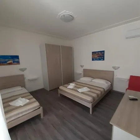 Guest house La Llua